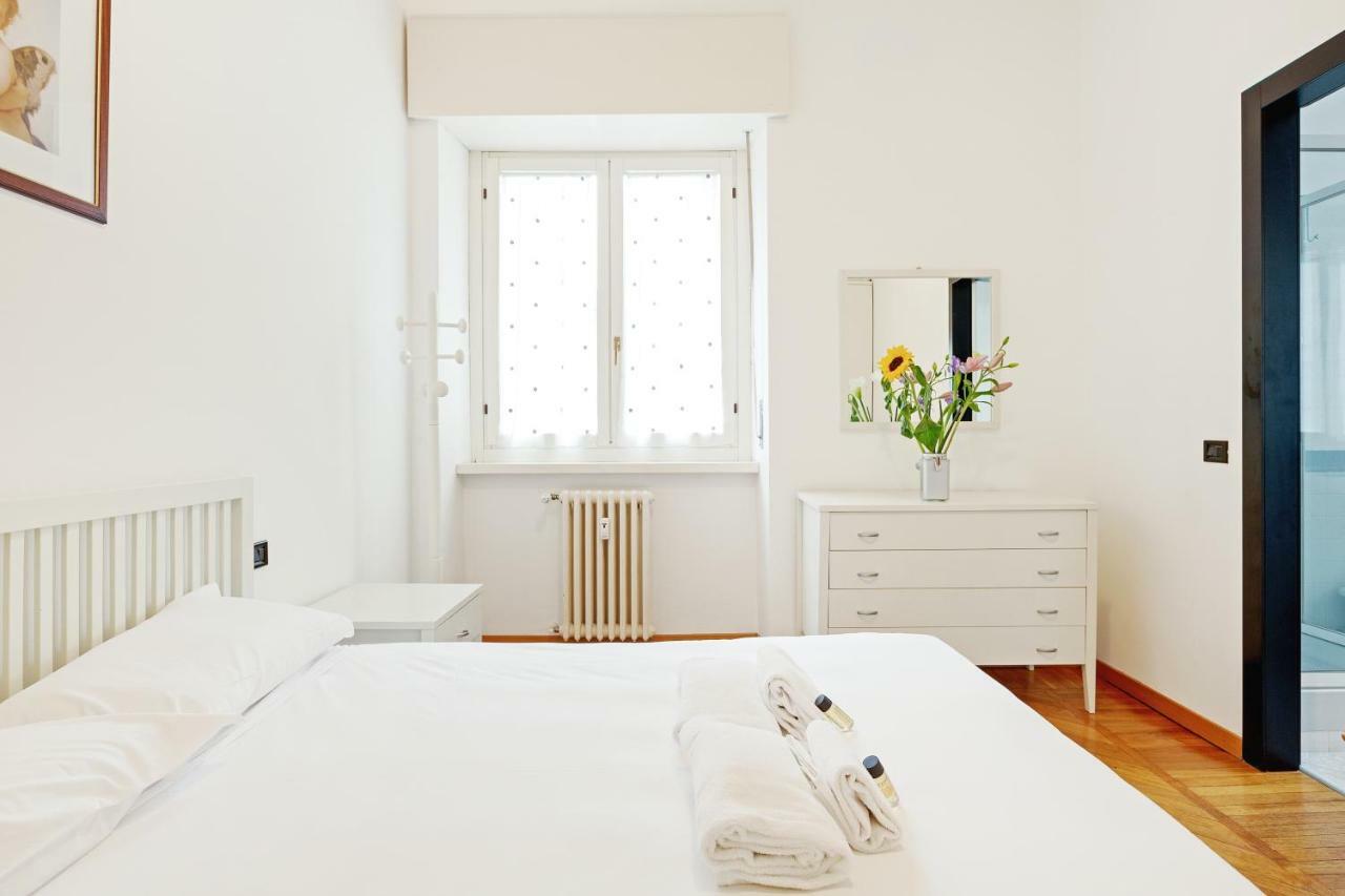 S. Maria Valle Central Roomy Flat Milano Eksteriør bilde