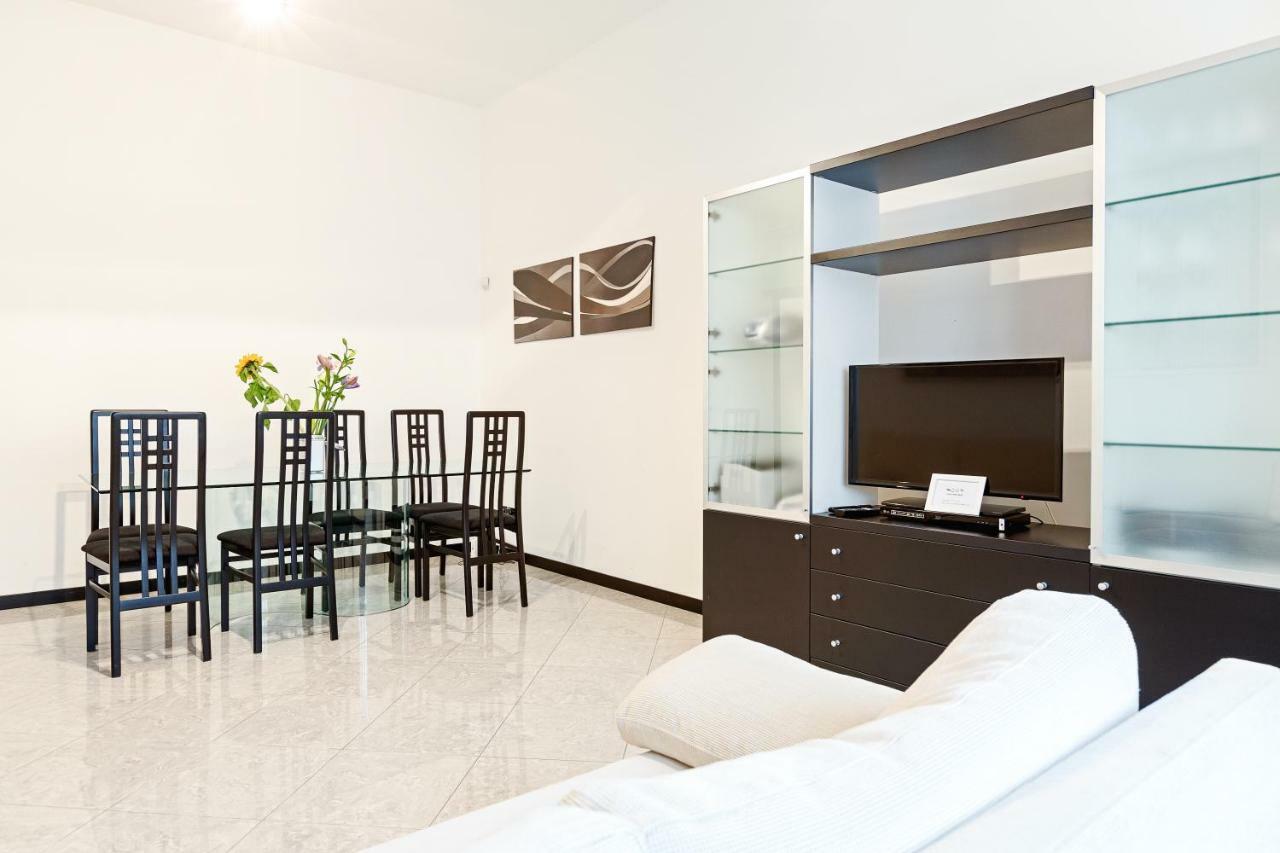S. Maria Valle Central Roomy Flat Milano Eksteriør bilde